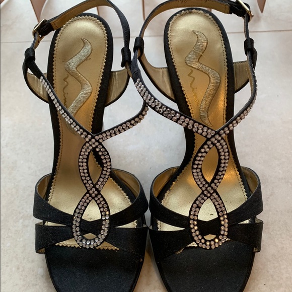 Black High Heels with Jewels - Size 8M - Picture 1 of 3